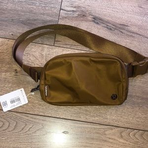 Lululemon Everywhere Belt Bag